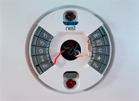 how many wires to hook up nest thermostat